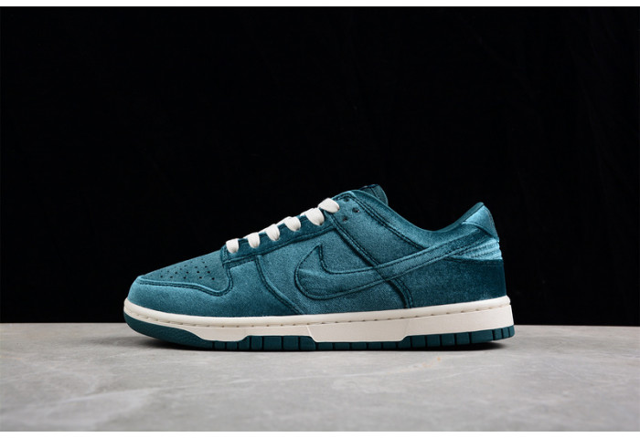 nike dunk low dz5224-300