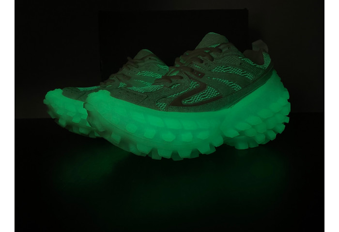 Ba*len*cia*ga track trainer  (all white night light ) btt-037