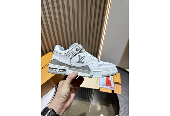 lou vuit sci-fi sneakers  lvss-0200