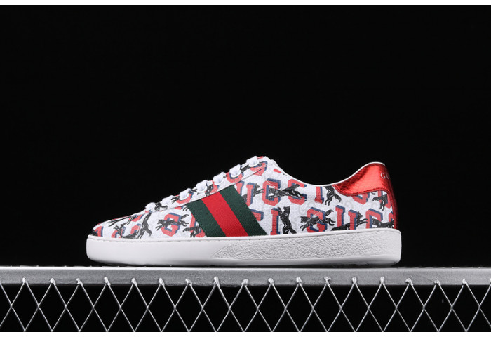 gc ace embroidered low-top dog