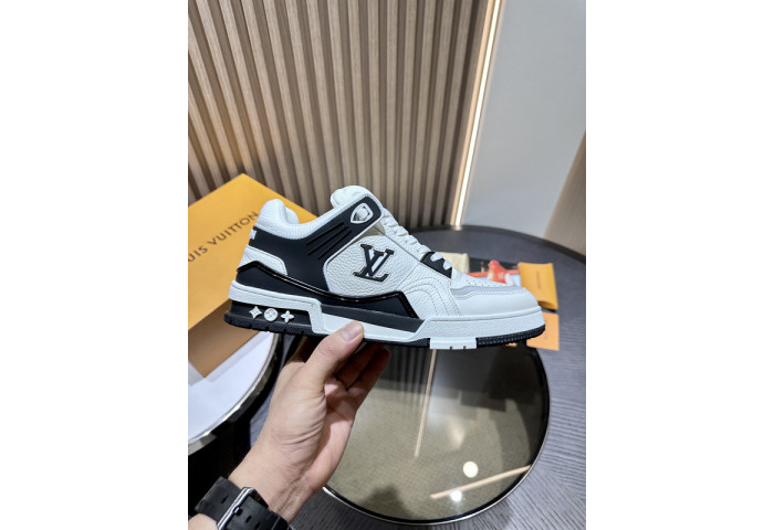 lou vuit sci-fi sneakers  lvss-0198