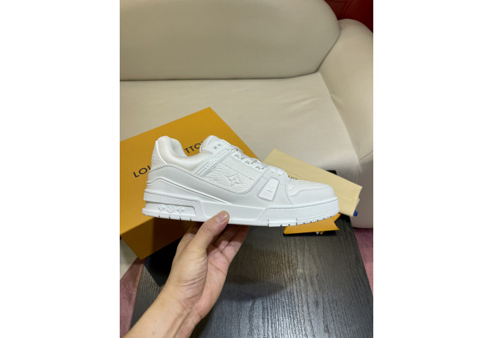 lou vuit sci-fi sneakers  lvss-095