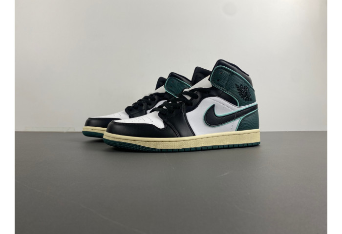 air jordan 1 mid  "legend pink"  fq7818-100