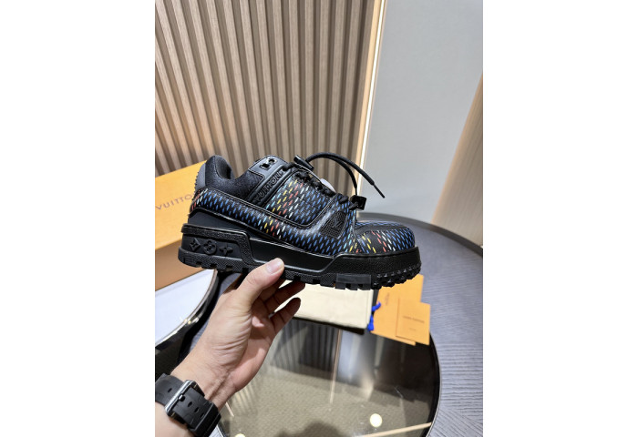 lou vuit sci-fi sneakers  lvss-0209