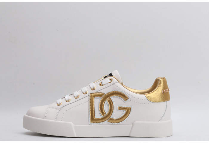 dg  sneakers  dg -051