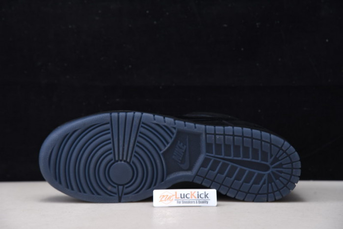 nike sb dunk low sp undefeated 5 on it black do9329-001