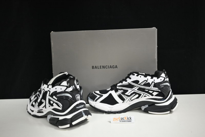 BALENGA RUNNER 677403-W3RB3-9010