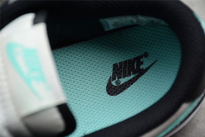 nike dunk low light bone tropical twist (gs) cw1590-003