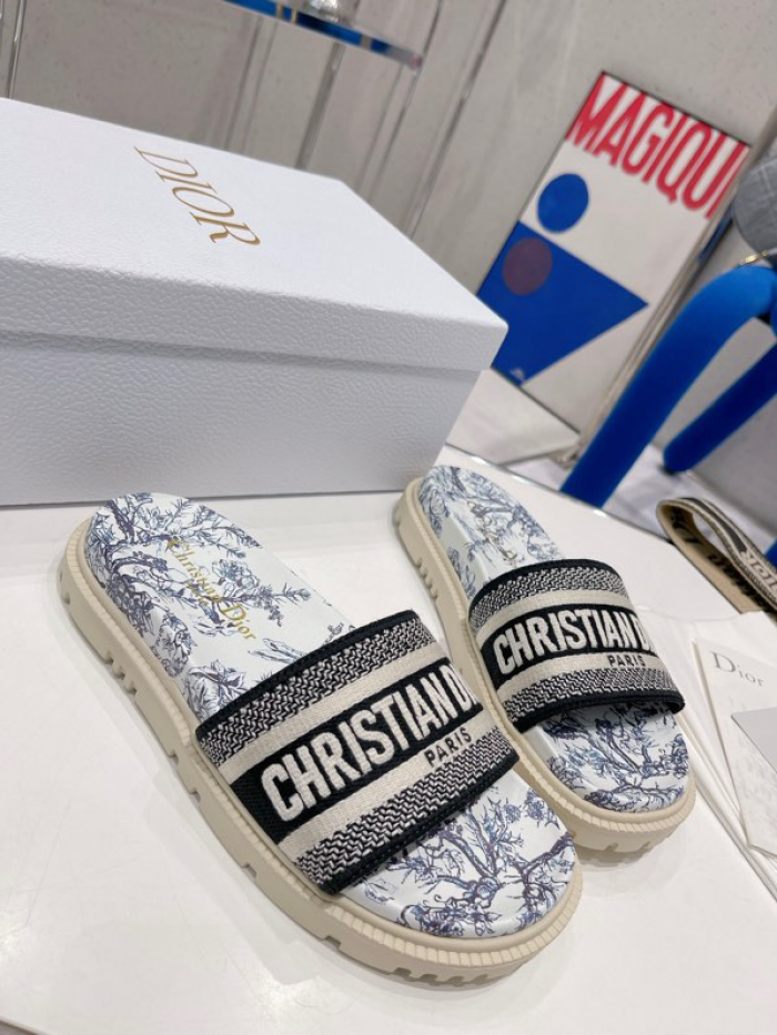 DIOR SLIDES DS-015