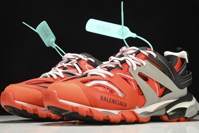 Ba*len*cia*ga track trainer   btt-050