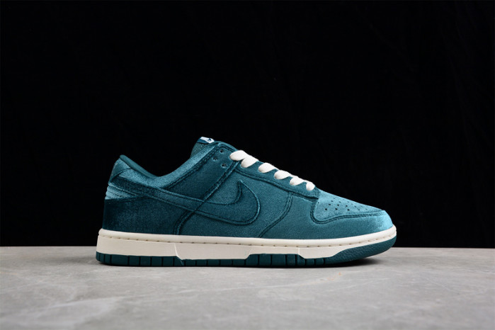 nike dunk low dz5224-300