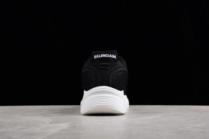 Ba*len*cia*ga track trainer  btt-021