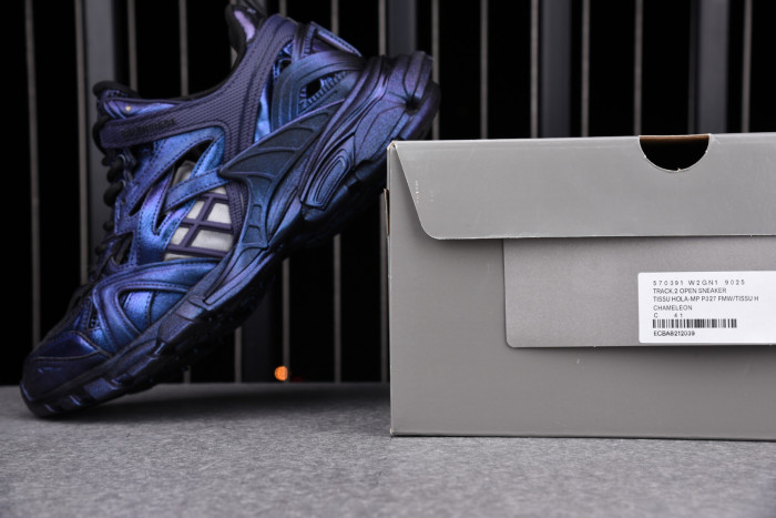 Ba*len*cia*ga track trainer