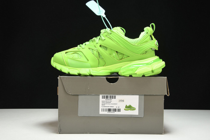 Ba*len*cia*ga track trainer    btt-045