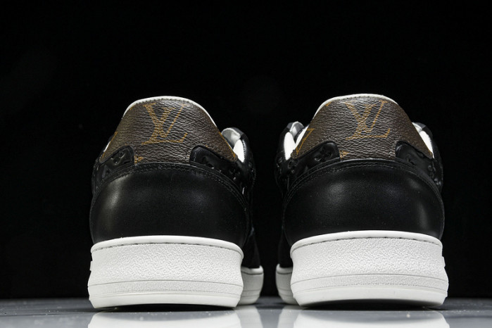 lou vuit  sneakers  lvss-0284