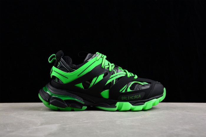 Ba*len*cia*ga track trainer  btt-035