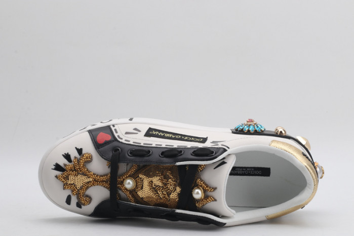 dg  sneakers  dg -004