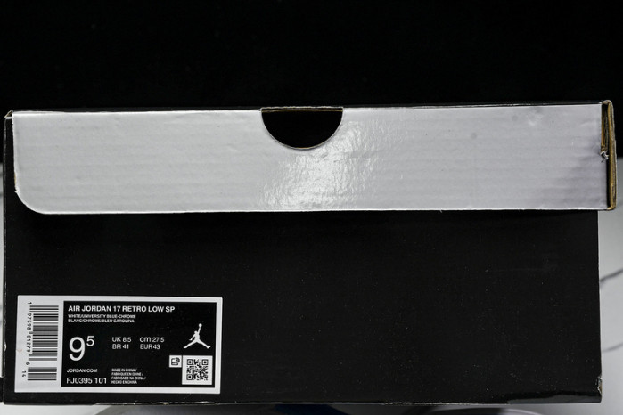 air jordan 17 low “university blue”  fj0395-101