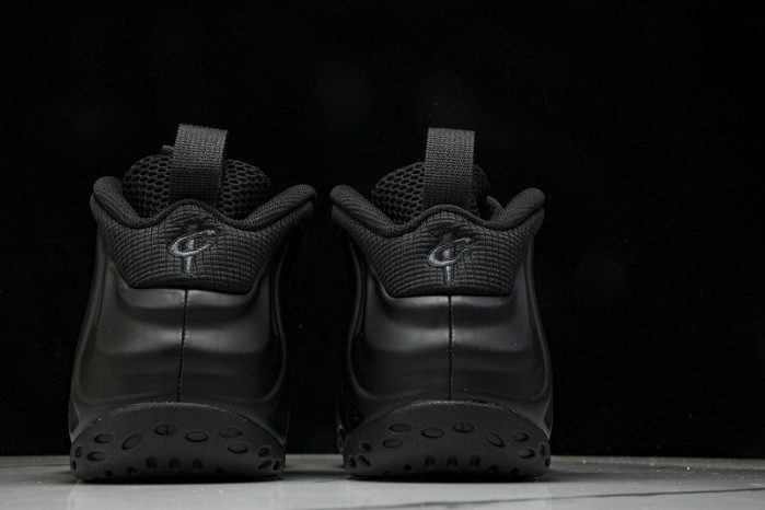 Nike Air Foamposite One FD5855-001