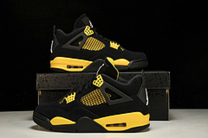 air jordan 4 thunder 2023    dh6927-017