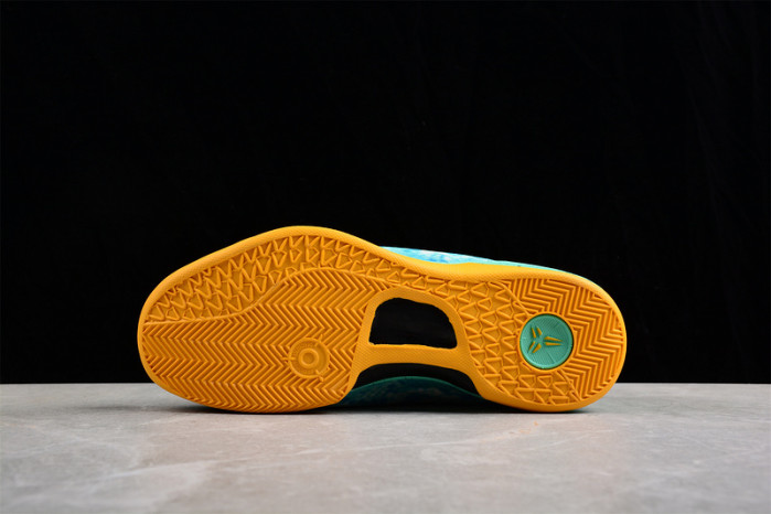 nike zoom kobe 8   555035-304