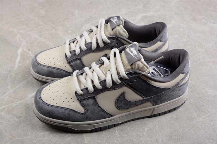 nike dunk low “light grey” 854866-002