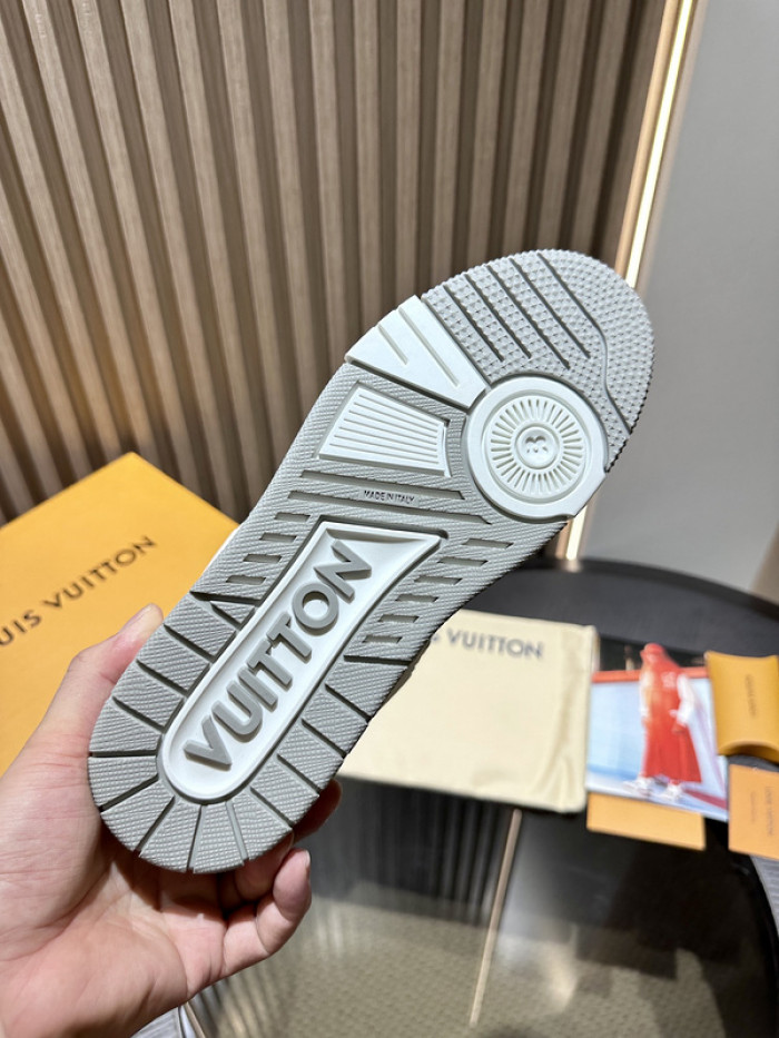 lou vuit sci-fi sneakers  lvss-0200