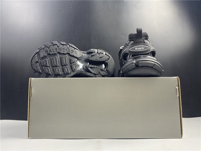 balenga triple trainer 542436 w1gb1 2045