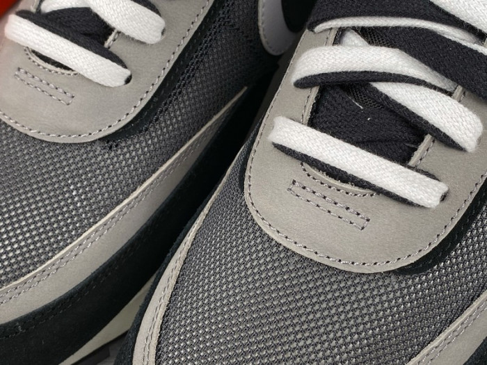 nike ld waffle sacai black bv0073-001