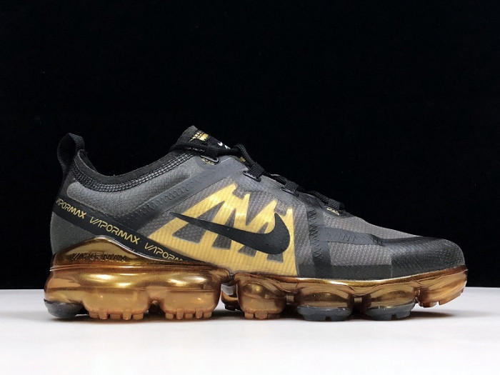 nike air vapormax 2019 black metallic gold ar6631-002