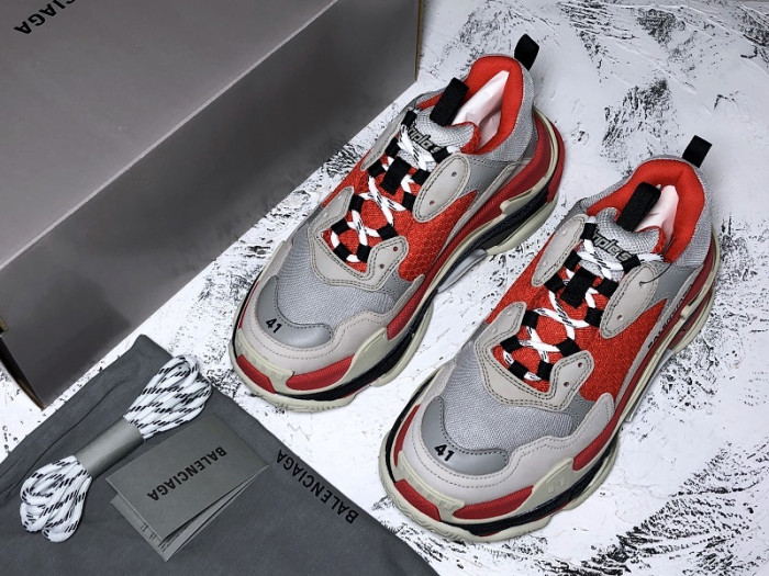 balenga triple s trainer 
