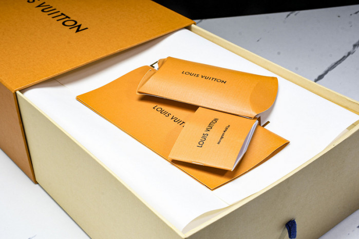 LVT SNEAKERS LVSRS-0031