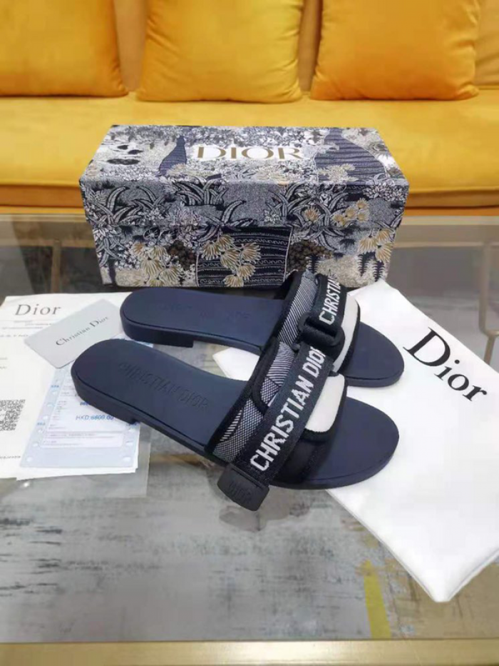 DIOR SLIDES DS-037