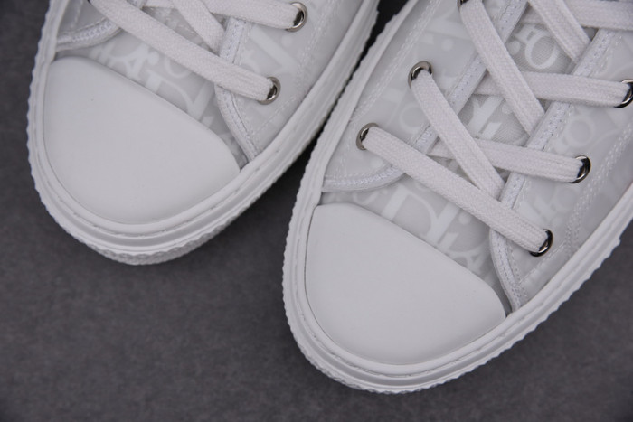 DR B23 HIGH-TOP SNEAKERS 0107