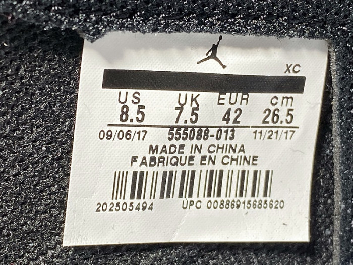 jordan 1 retro high shadow  555088-013