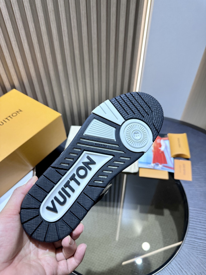 lou vuit sci-fi sneakers  lvss-0198