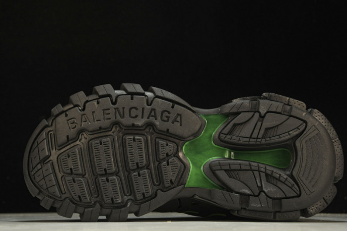 Ba*len*cia*ga track trainer  btt-075