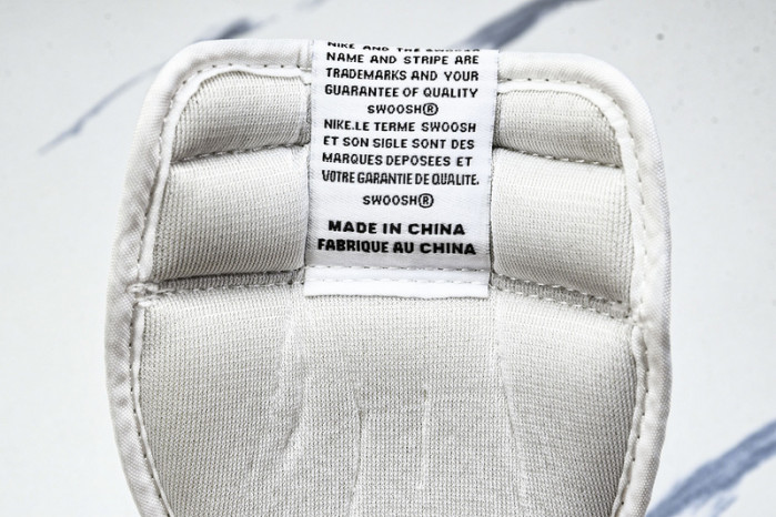 Air Jordan 1 High OG "Stage Haze" 555088-010