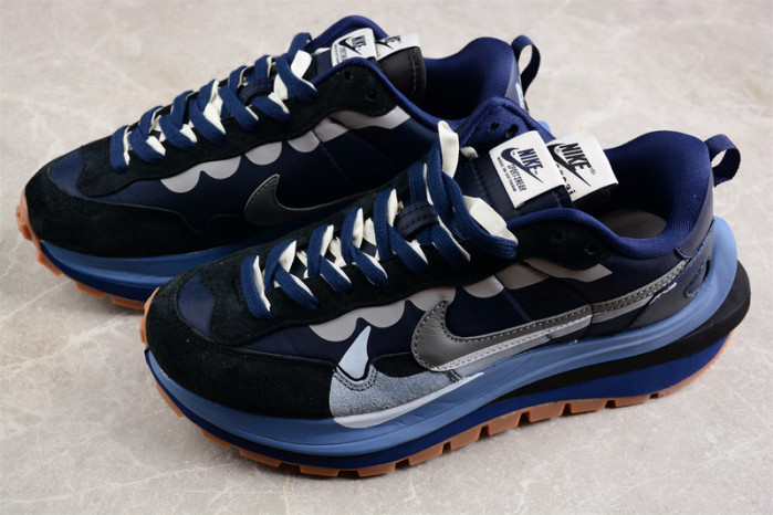 sacai x vaporwaffle   dd1875-700