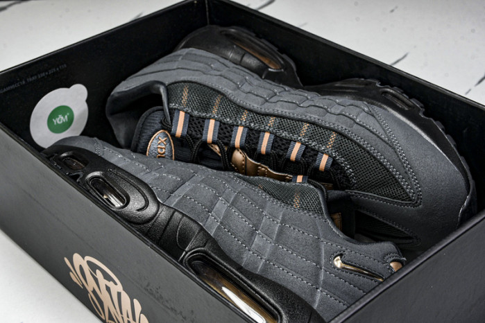 Central Cee x Nike Air Max 95 HQ6457-001