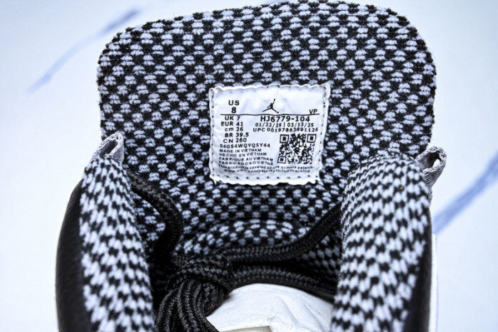 Air Jordan 10 “Steel” HJ6779-104