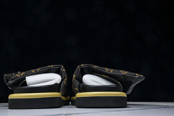 L*VT SANDALS LVLSS-071