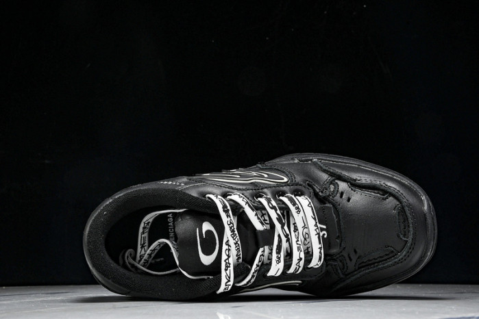 Balenciaga Hamptons Worn-Out WCURB1000