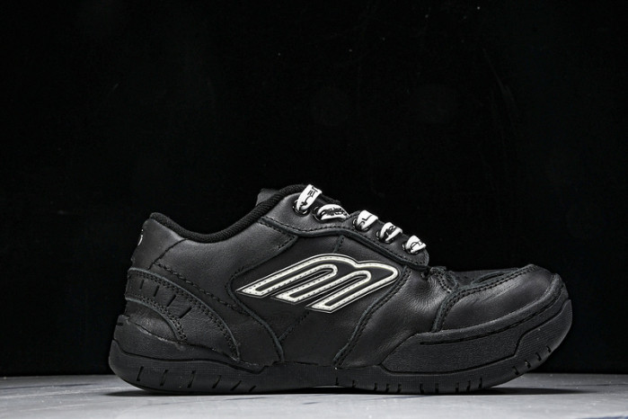 Balenciaga Hamptons Worn-Out WCURB1000