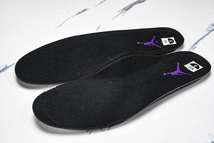 Air Jordan 11 CT8012-500