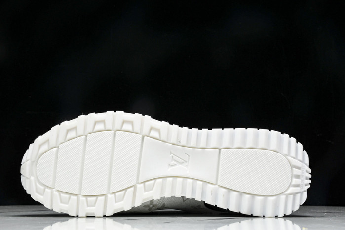 LOU VUIT RUN AWAY LVRA-003