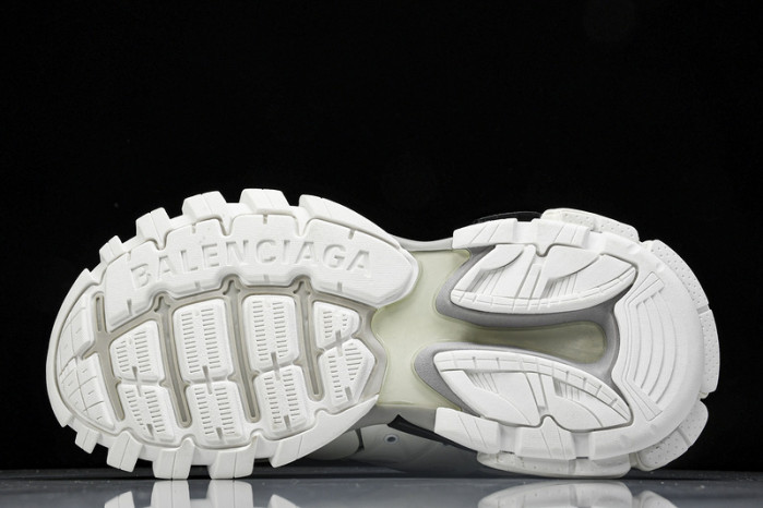 Ba*len*cia*ga track runner btt-199