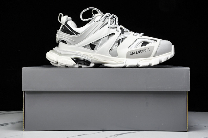 Ba*len*cia*ga track runner btt-199