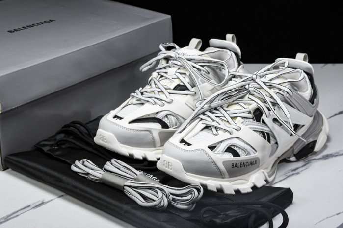 Ba*len*cia*ga track runner btt-199