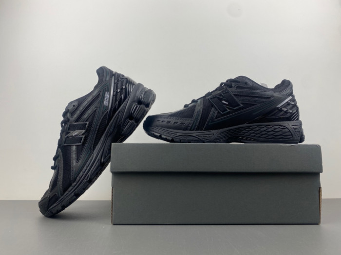 New Balance 1906 M1906RBB